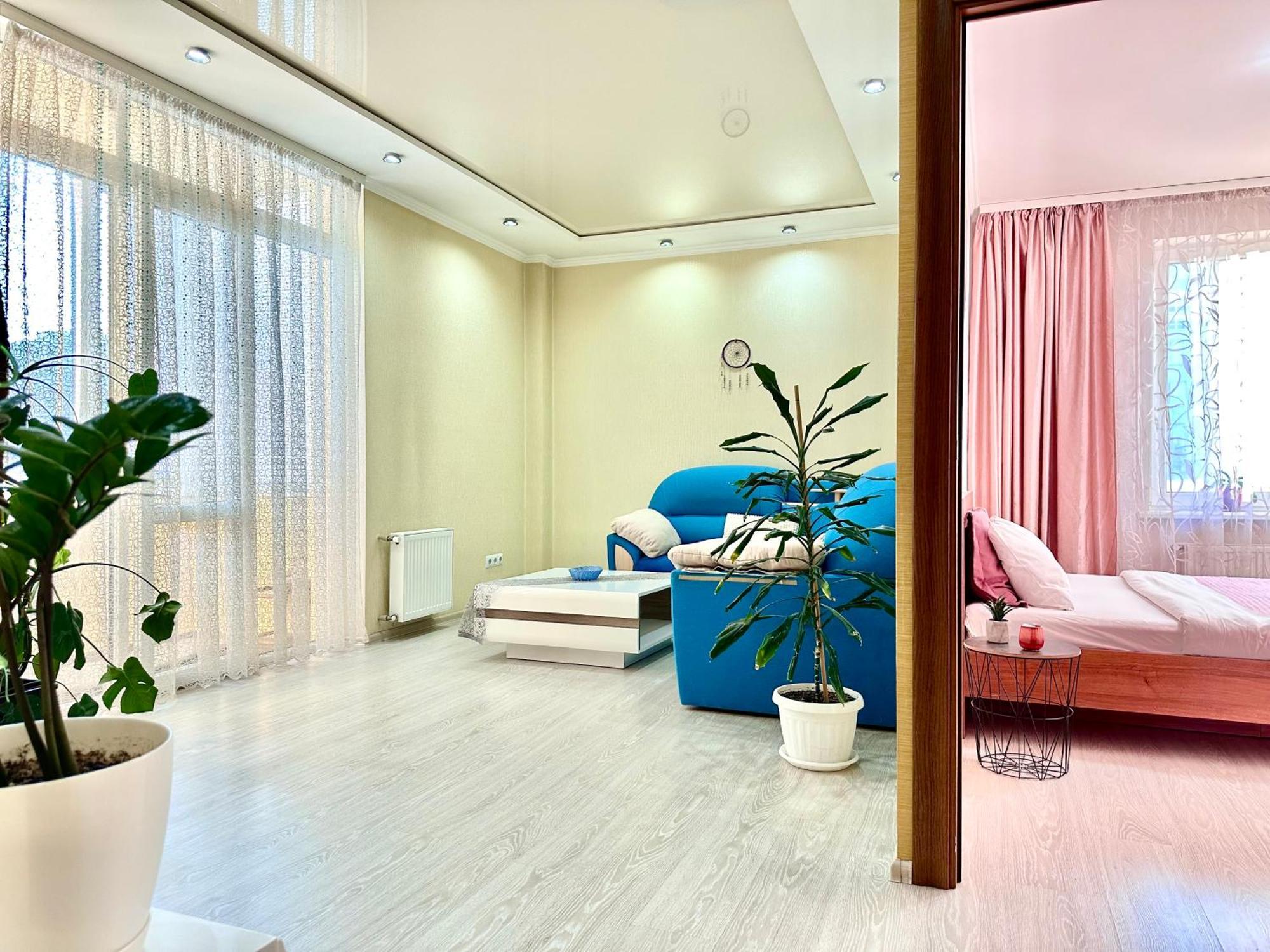 Apartments With A Coffee Machine In The City Center, Near A Park And Zlata Plaza Rivne Exteriér fotografie